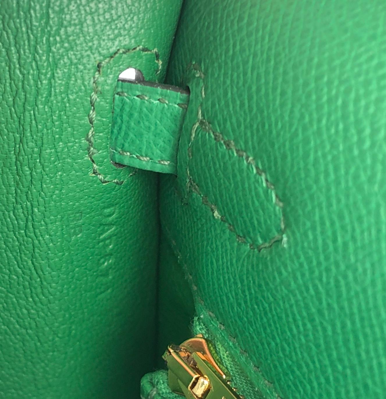 Hermes Kelly 25 Sellier Cactus Green Epsom Leather Shoulder Bag Gold Hardware For Sale 3