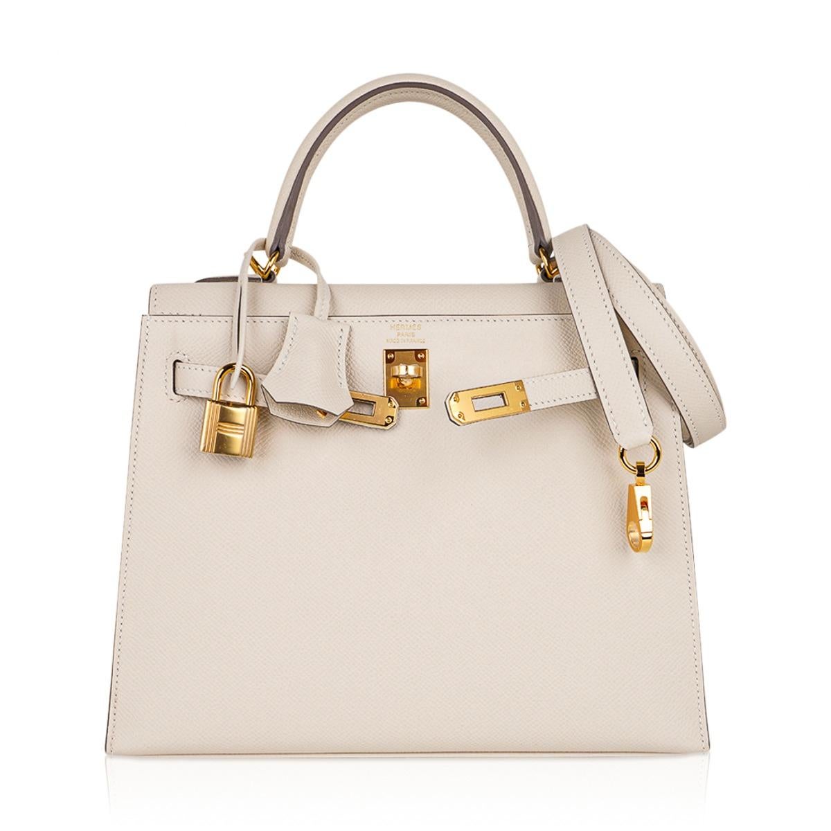 Hermes Kelly 25 Sellier Craie Bag Gold Hardware Epsom Leather In New Condition In Miami, FL