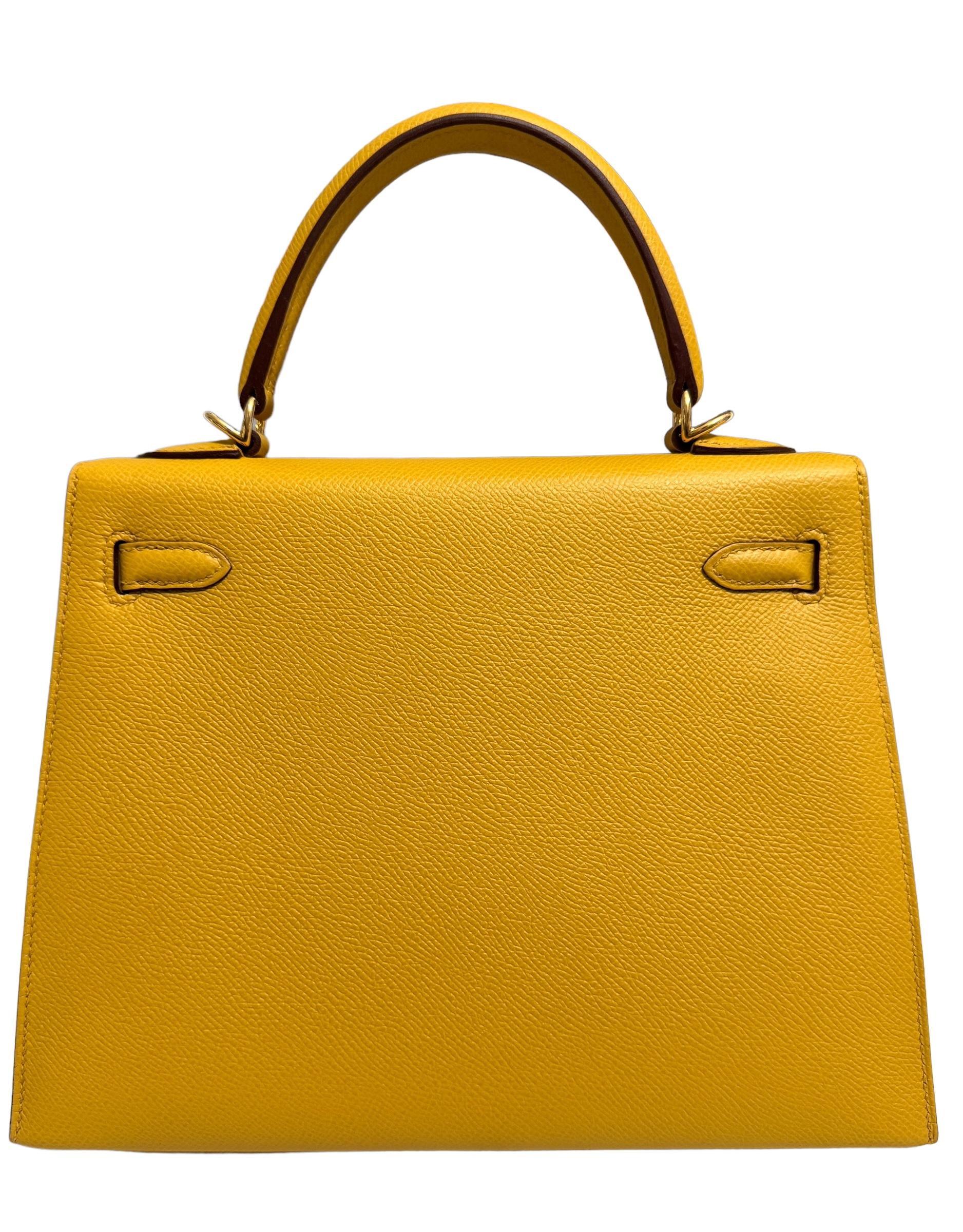 Orange Hermes Kelly 25 Sellier Jaune Ambre Yellow Epsom Leather Gold Hardware For Sale