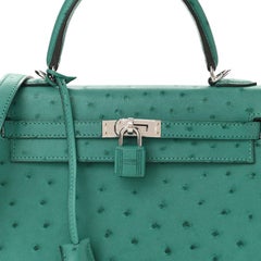 HERMES Kelly 25 Sellier Ostrich Exotic Green Palladium Top Handle Shoulder Bag