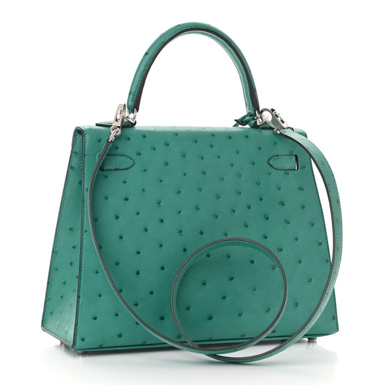 HERMES Kelly 25 Sellier Ostrich Exotic Green Palladium Top Handle