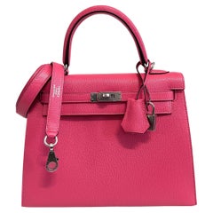 Hermès Kelly 25 Rouge Sellier Epsom With Gold Hardware - AG