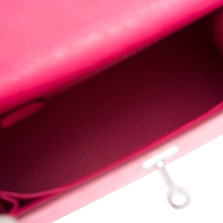 Hermès Kelly 25 Sellier Rose Tyrien Ostrich with Palladium Hardware 