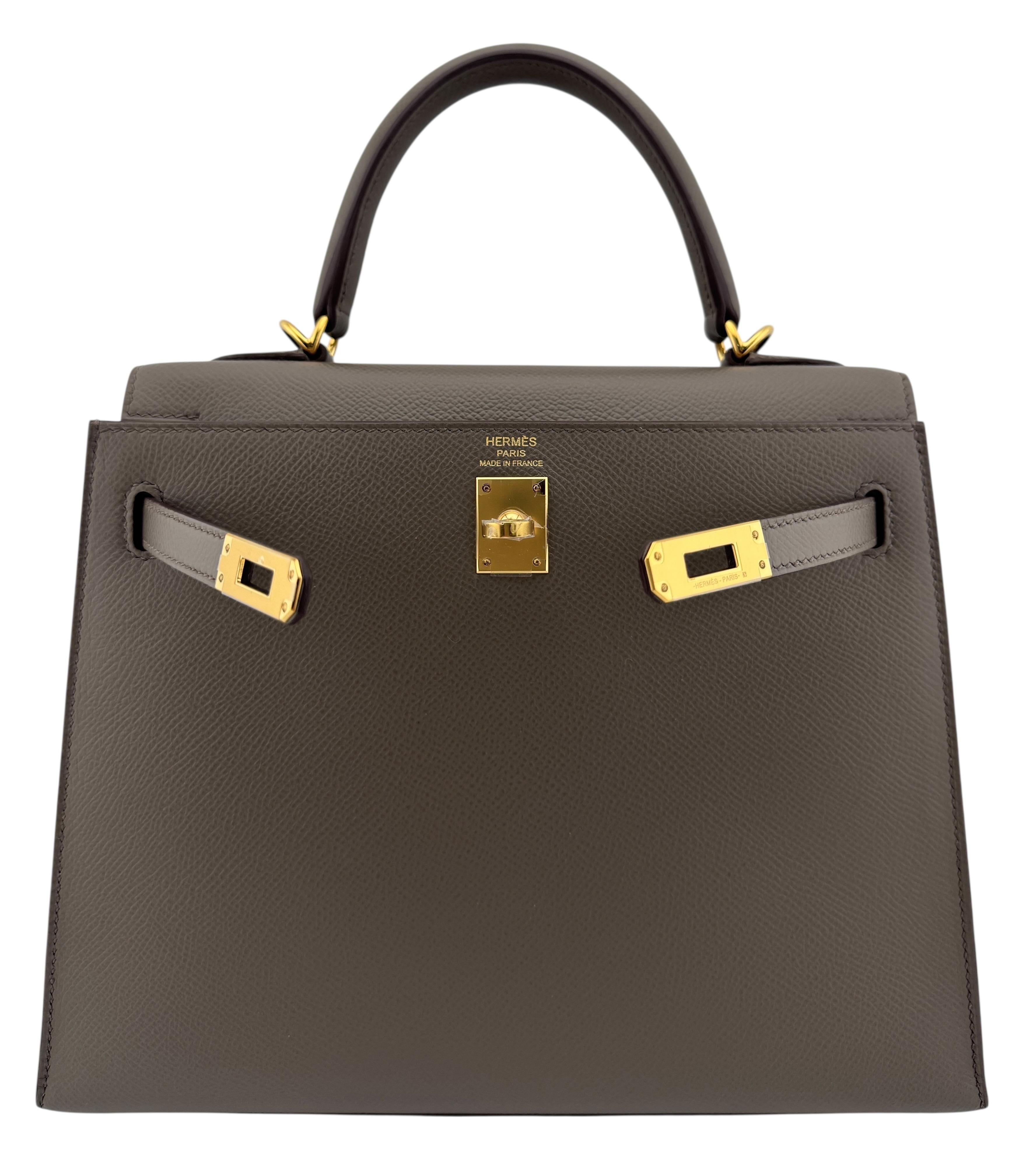 Nero Hermes Kelly 25 Sellier Macchia Grigio Grigio Epsom Pelle Hardware Oro Raro in vendita