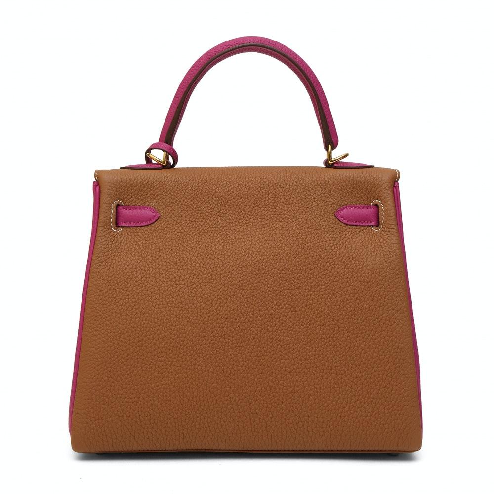 Hermès Kelly 25 special order, camel fucsia leather shoulder / handbag In Excellent Condition In Capri, IT