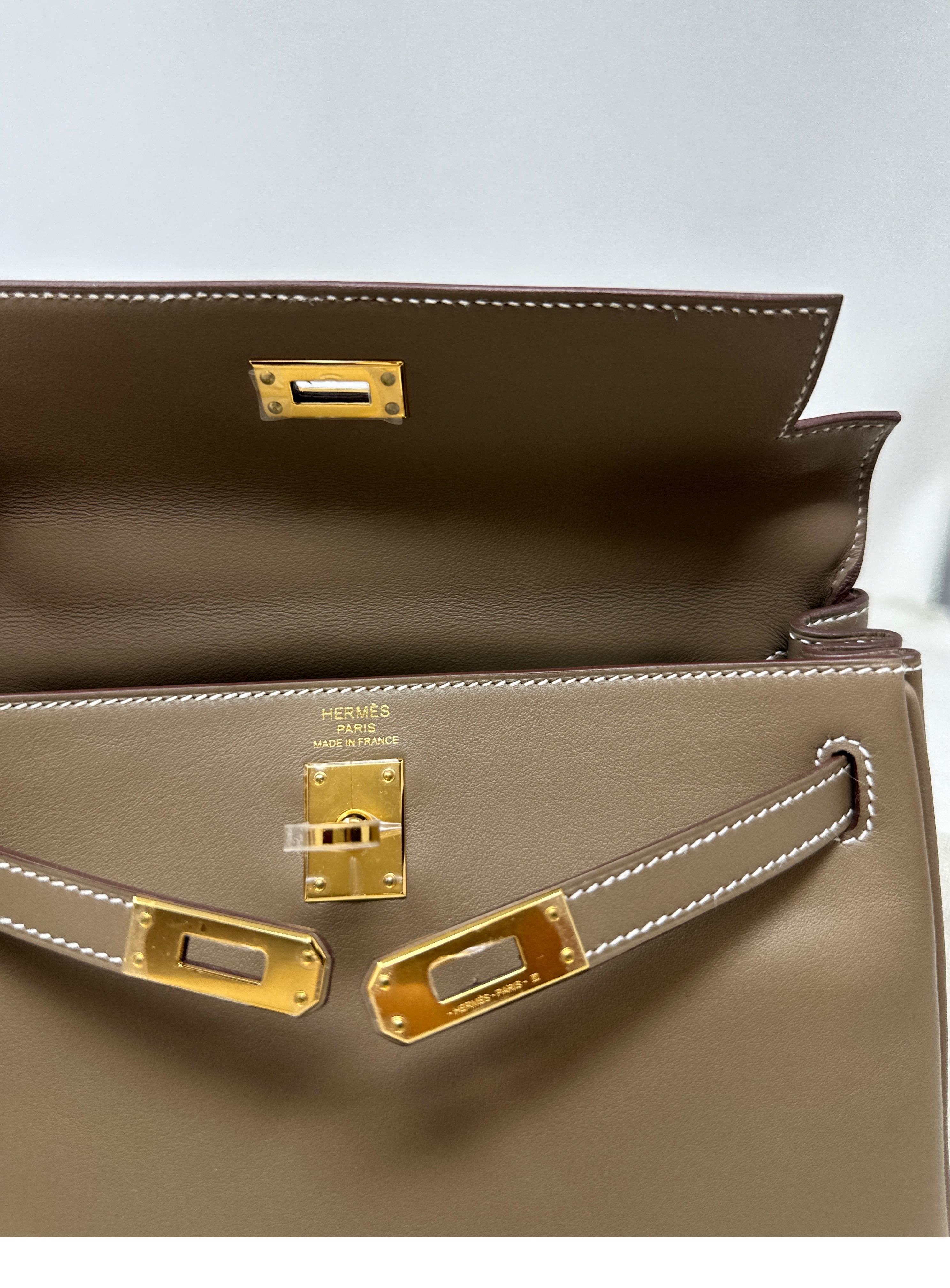 Hermes Kelly 25 Swift Etoupe Bag  For Sale 5