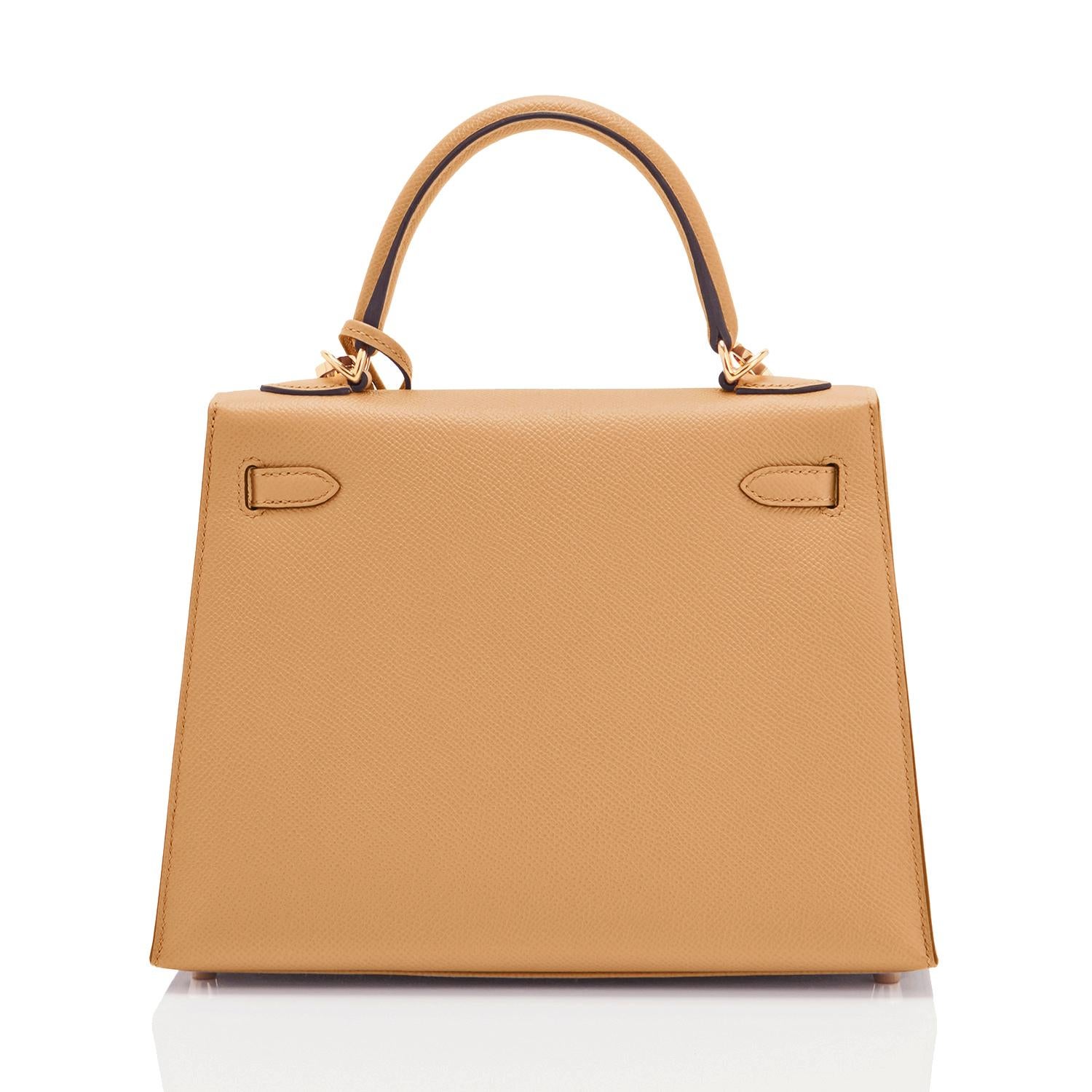 Hermès Kelly 25cm Biskuit Tan Epsom Sellier Umhängetasche mit Gold Z-Stempel, 2021 1