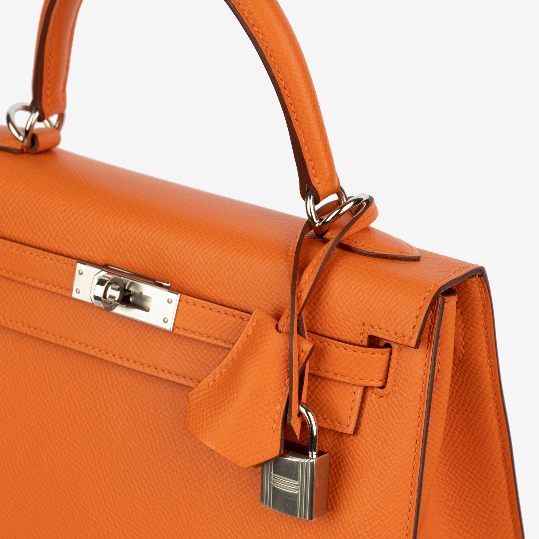Hermes Kelly 25cm Sellier Orange Epsom Leather Palladium Hardware en vente 12