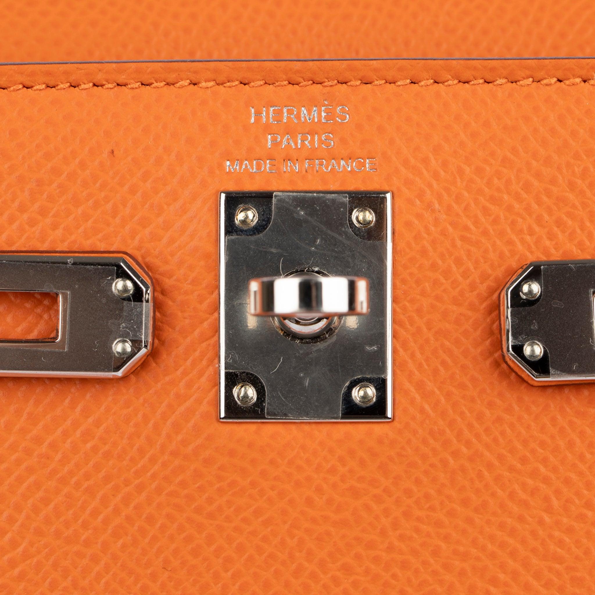 Hermes Kelly 25cm Sellier Orange Epsom Leather Palladium Hardware en vente 3