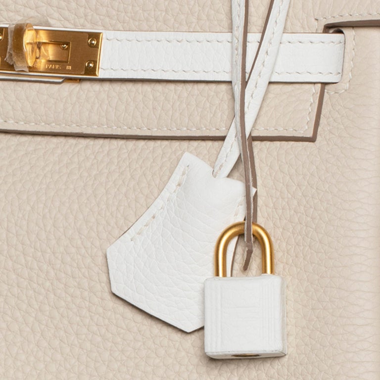 HERMES Kelly II 50 in étoupe Clémence lambskin leather with white stitching  - VALOIS VINTAGE PARIS