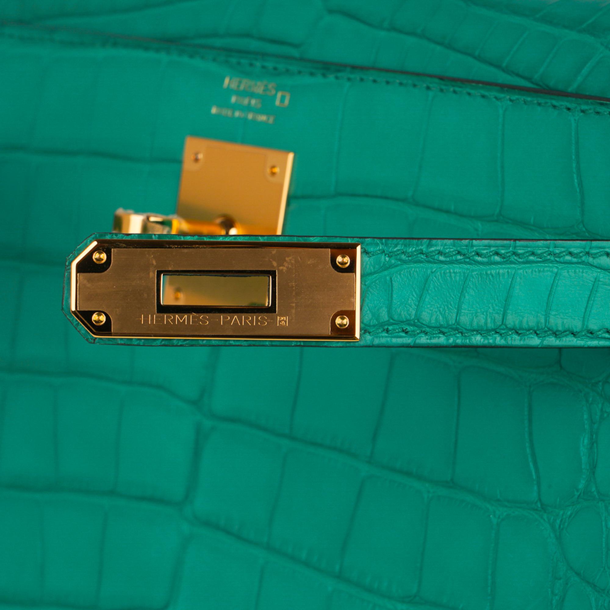 Blue Hermes Kelly 28 Bag Vert Jade Matte Alligator Gold Hardware
