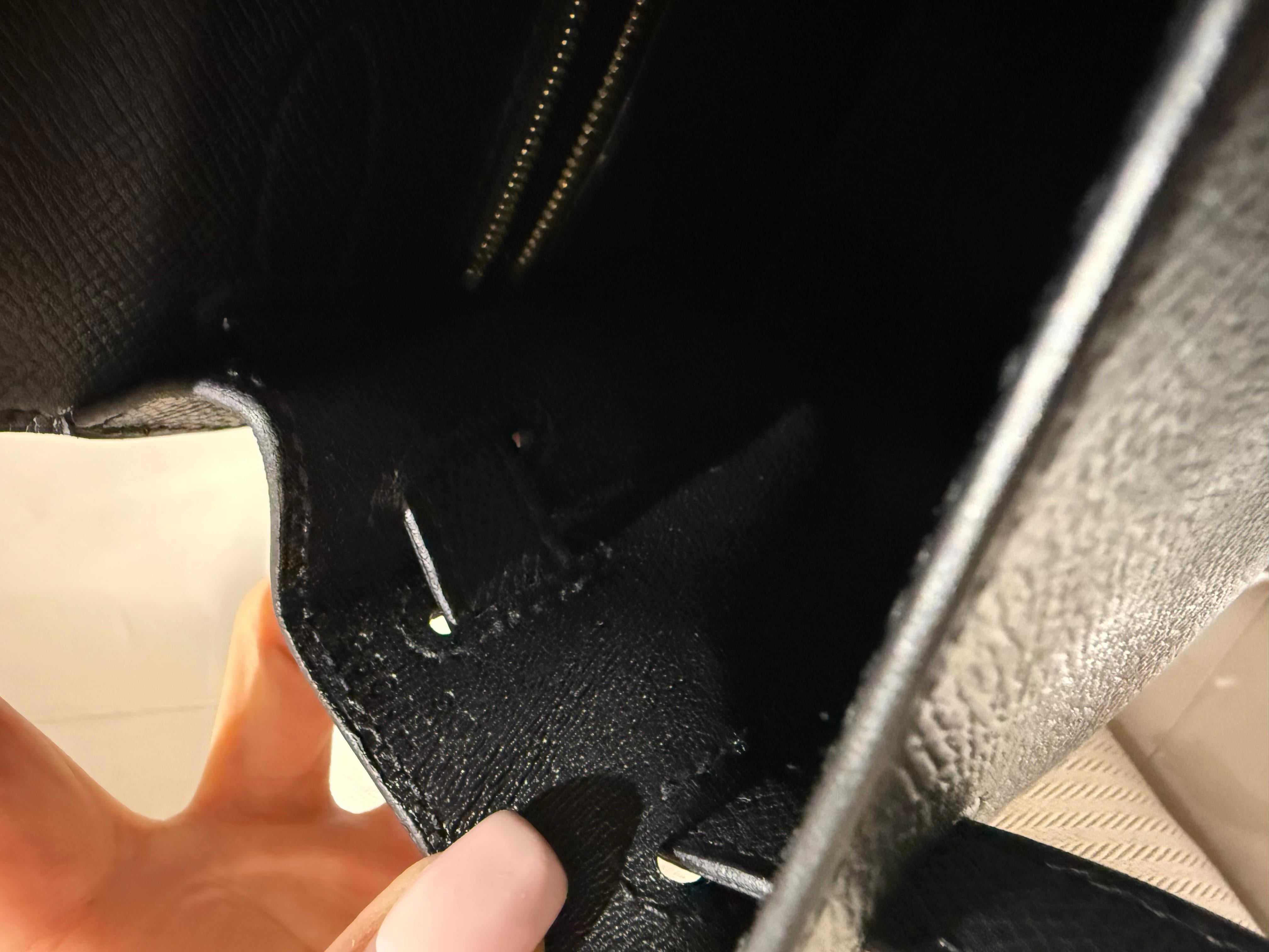 Hermes Kelly 28 Schwarz Epsom Gold Hardware Handtasche im Angebot 5