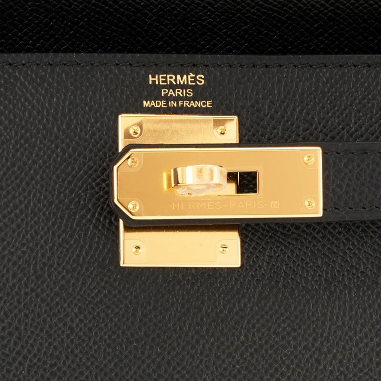 Hermes Kelly 28 Black Epsom Sellier Gold Hardware Z Stamp, 2021 For Sale 6