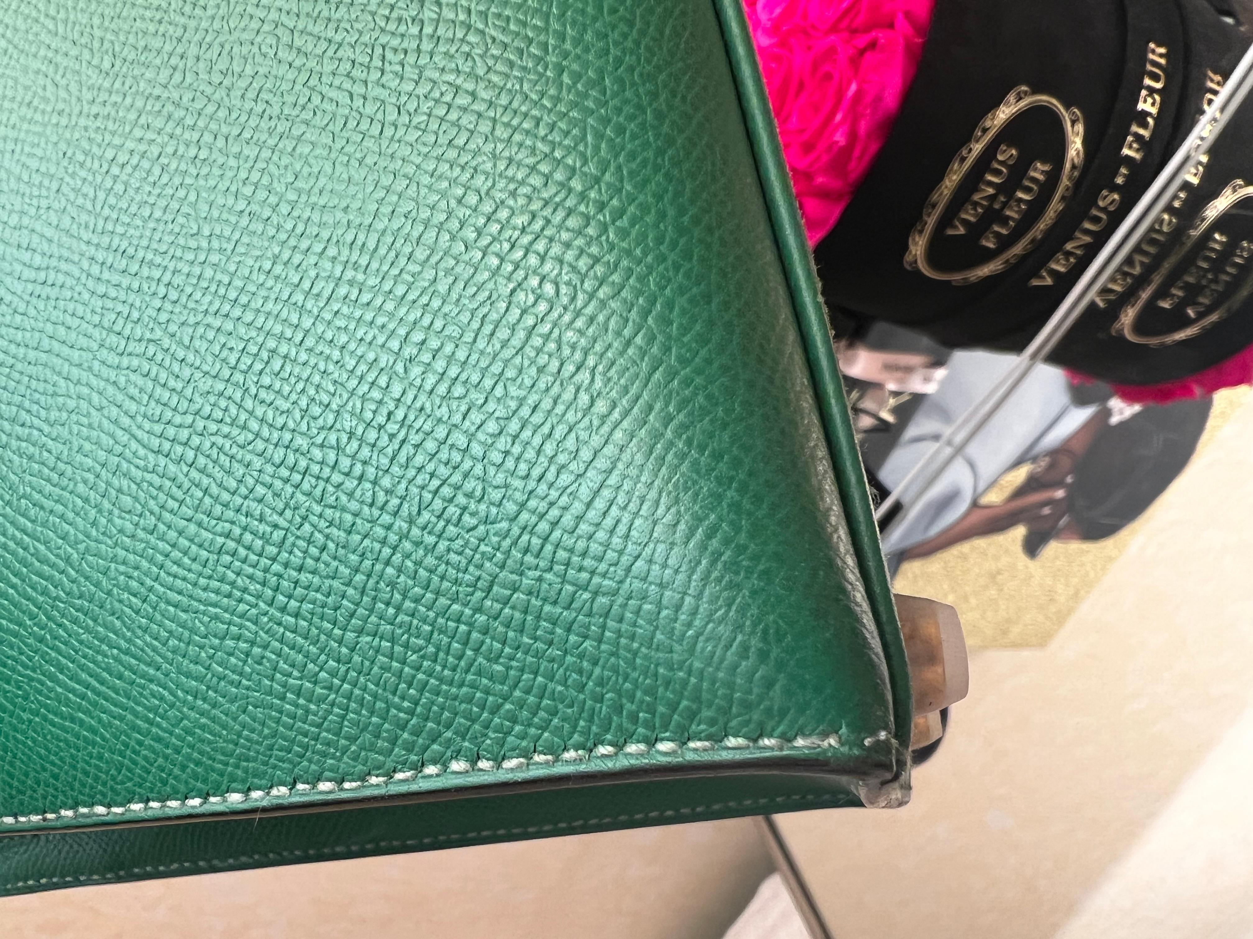 Hermes Kelly 28 Cactus Sellier Bag avec GHW en cuir d'Epsom  en vente 7
