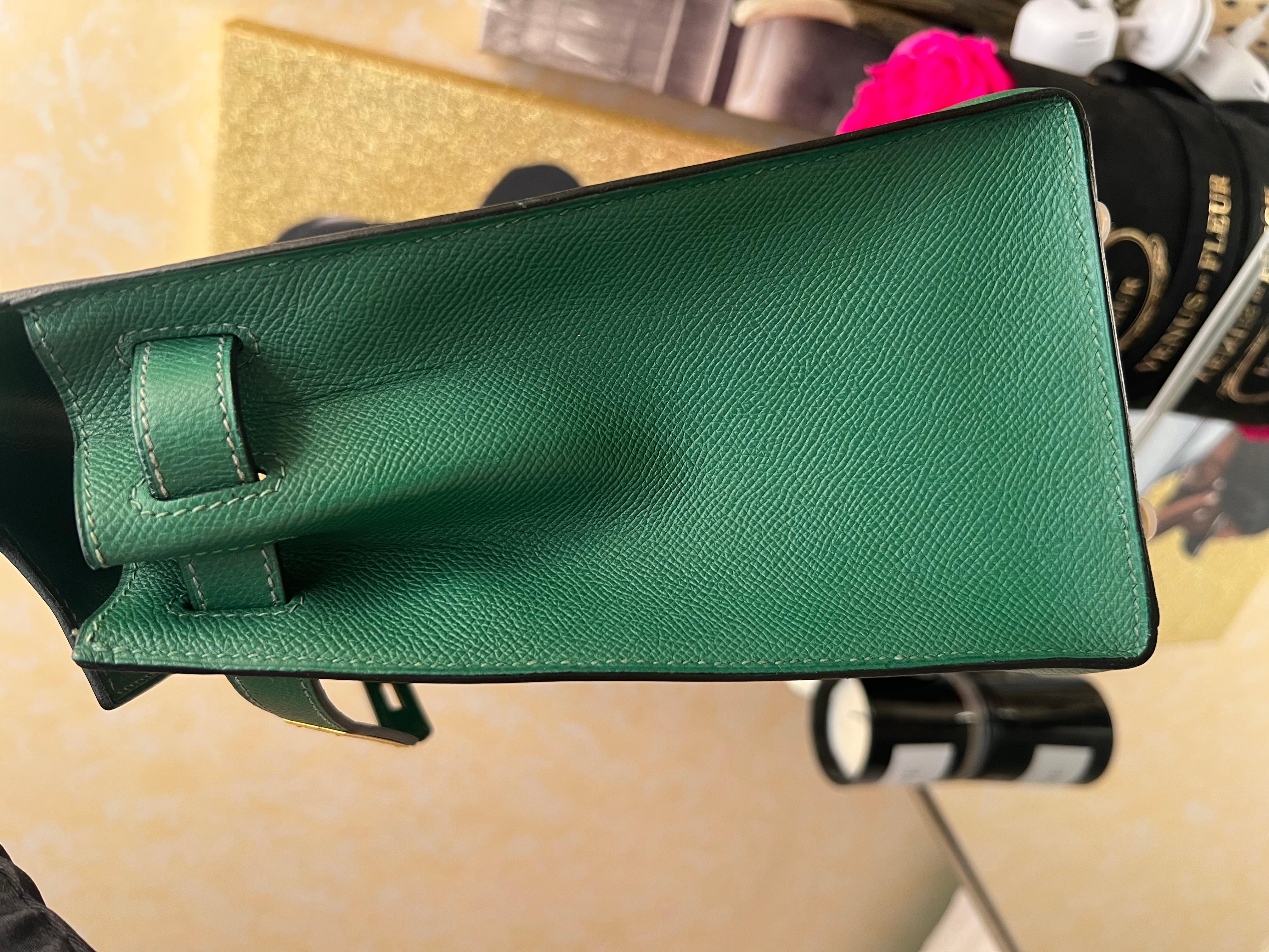 Hermes Kelly 28 Cactus Sellier Bag with GHW in Epsom leather  For Sale 9