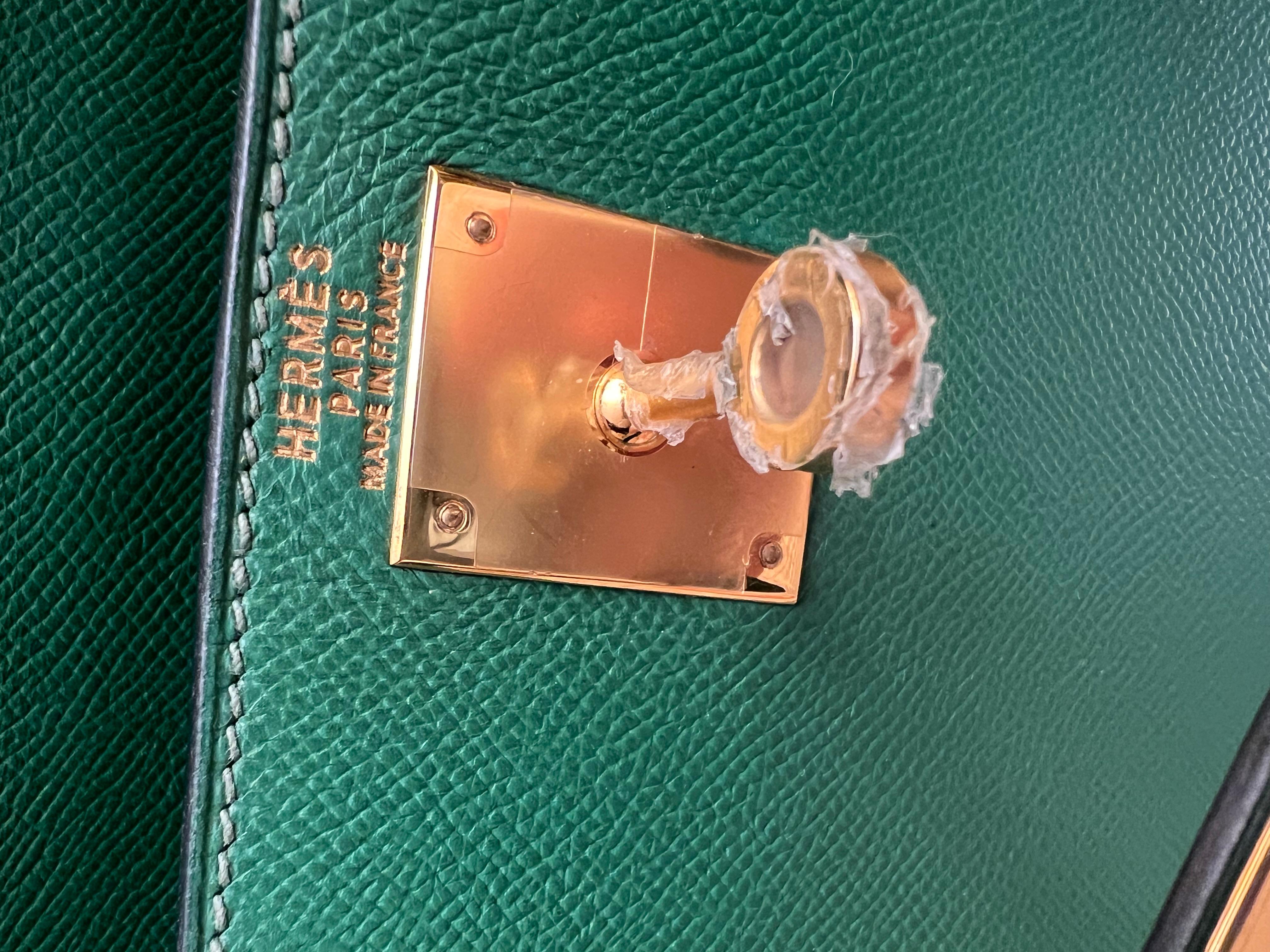 Hermes Kelly 28 Cactus Sellier Bag with GHW in Epsom leather  For Sale 11