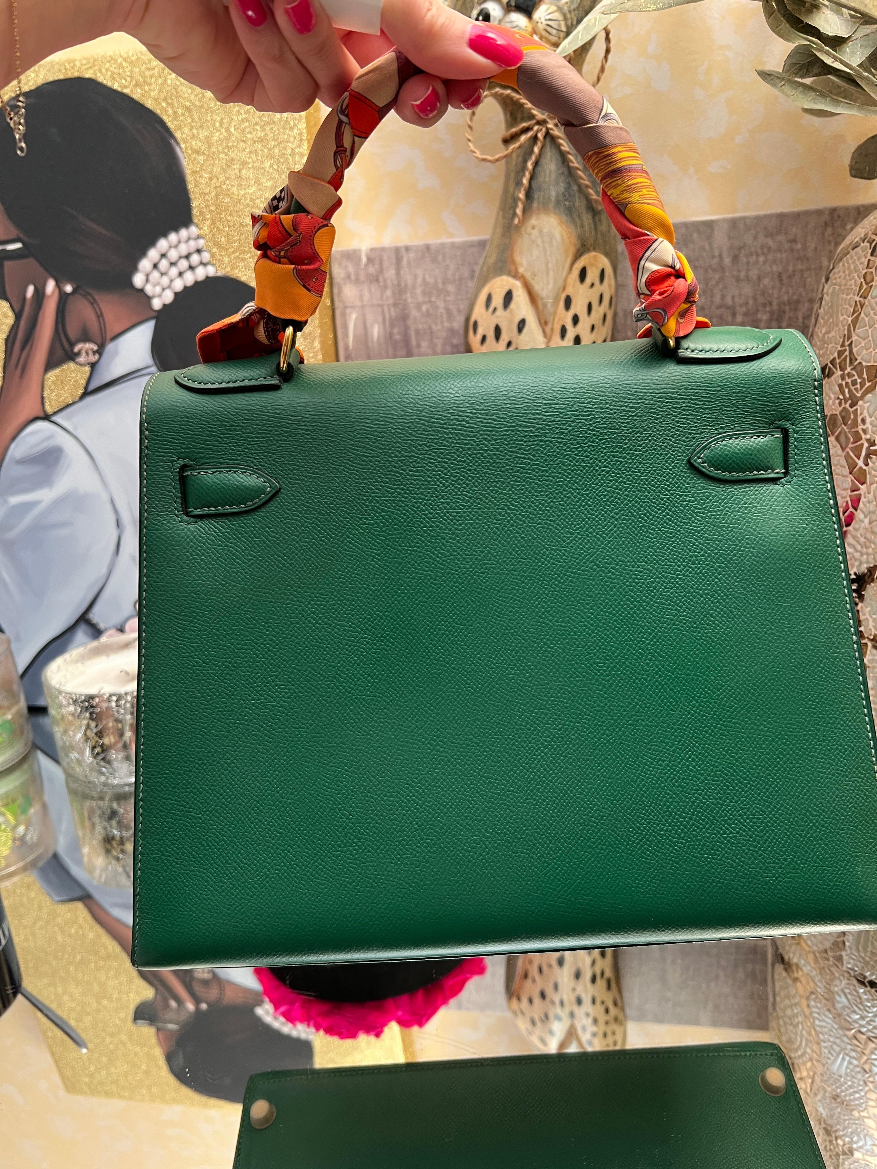 Hermes Kelly 28 Cactus Sellier Bag with GHW in Epsom leather  For Sale 1
