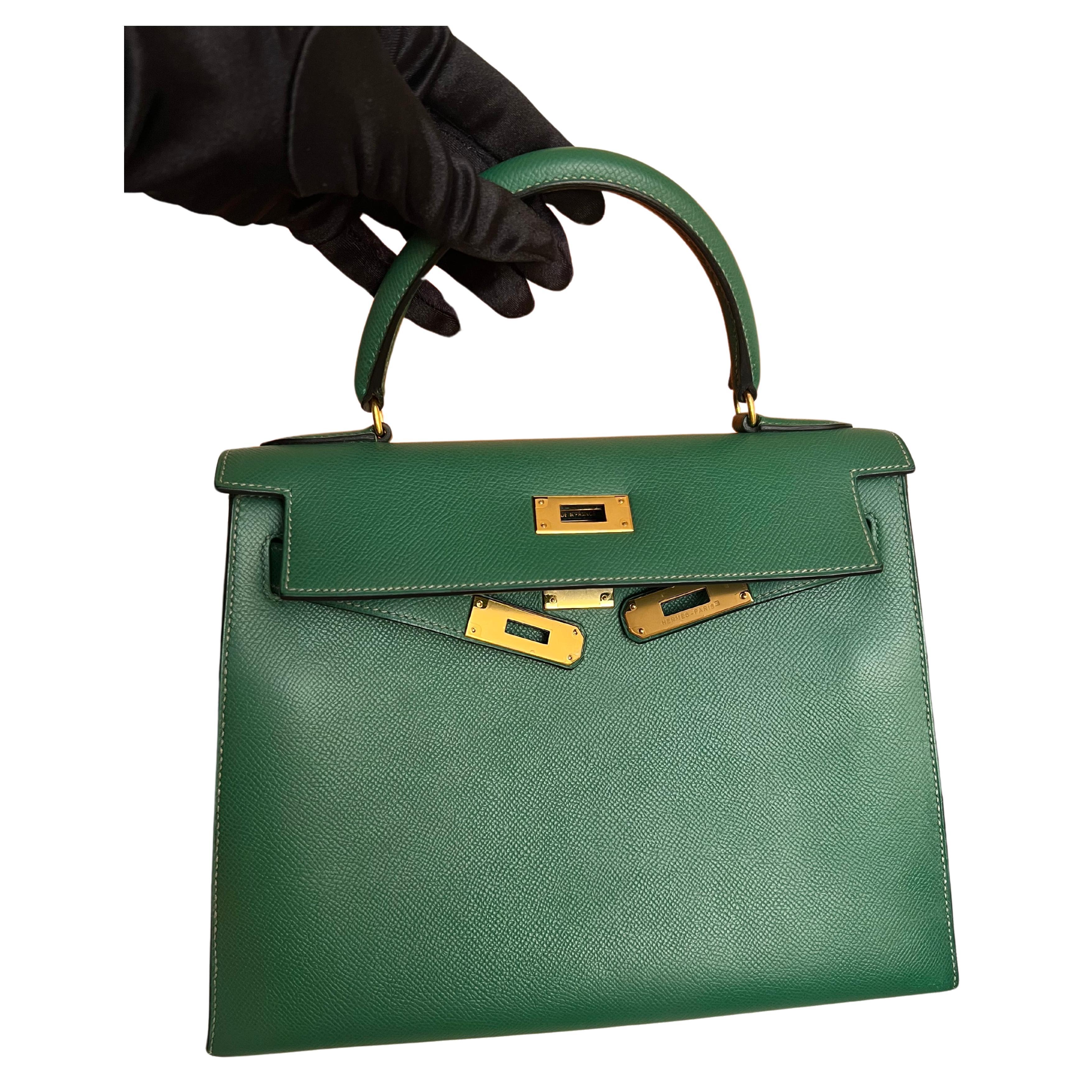 Hermes Kelly 28 Cactus Sellier Bag with GHW in Epsom leather  For Sale