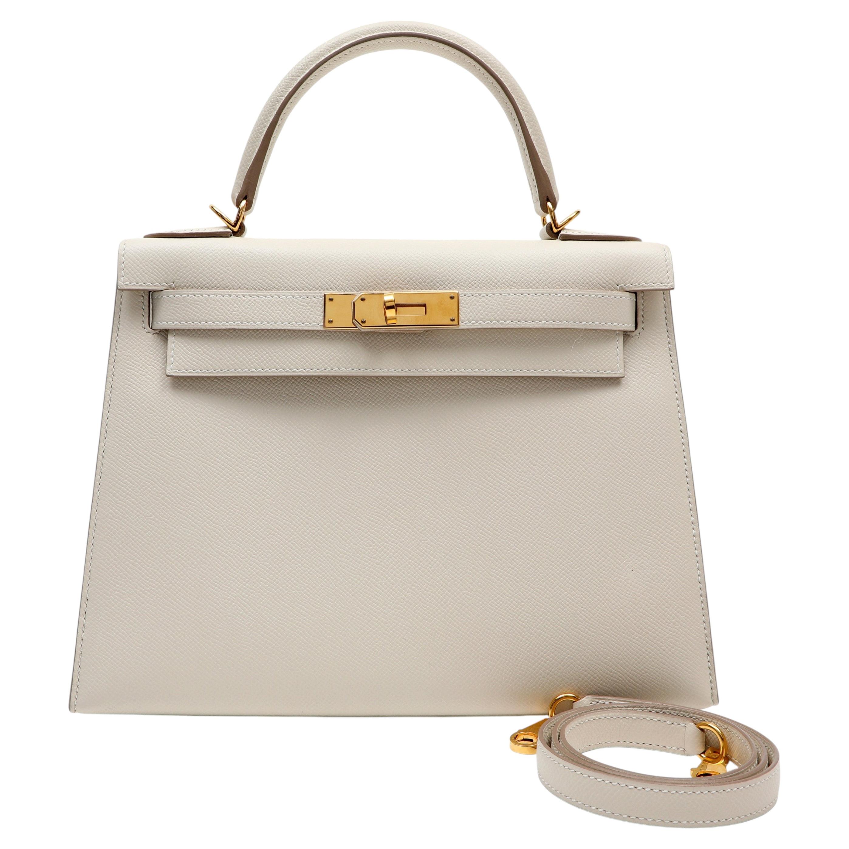 Hermès Kelly 28 Craie Sellier Epsom avec finitions dorées en vente