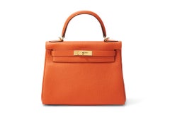 Hermès Kelly 28 Feu Taurillon Clemence Gold Hardware