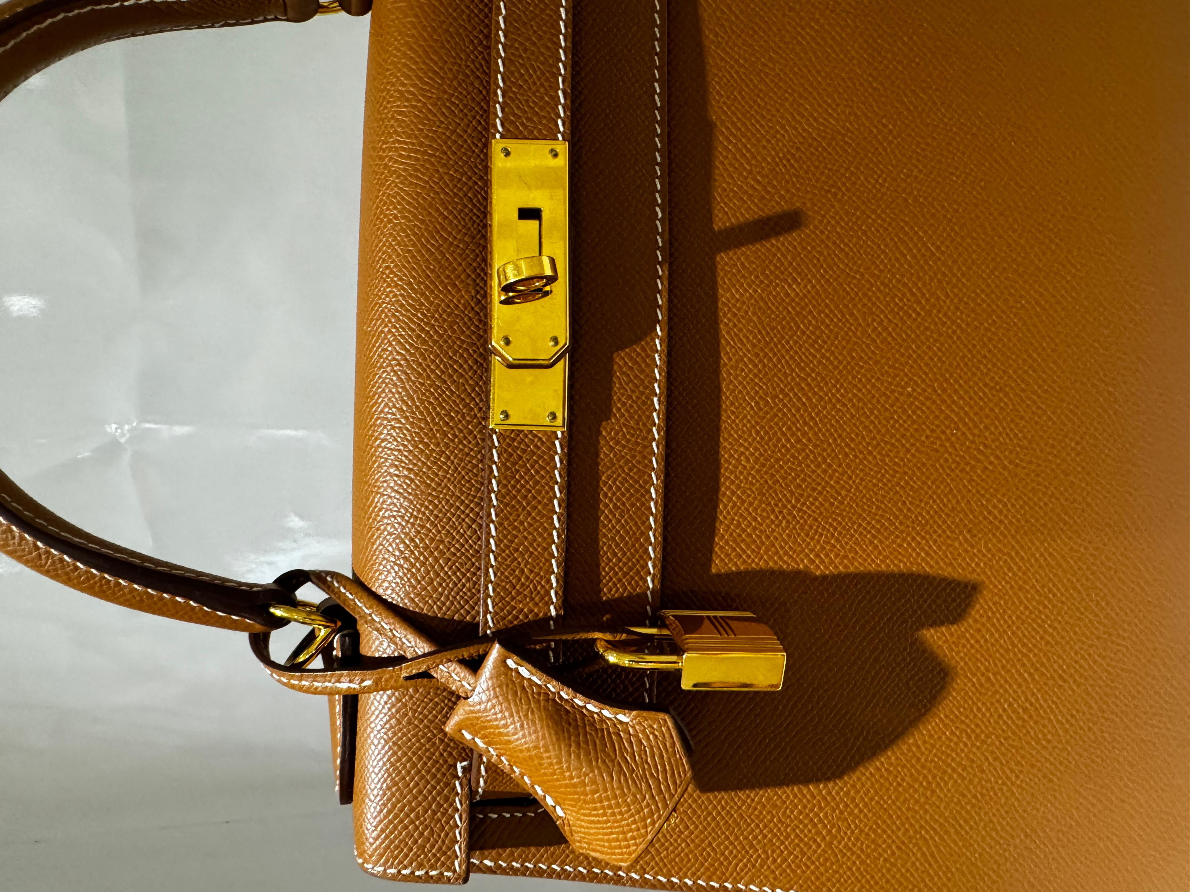 Women's or Men's Hermès Kelly 28 Gold bag Epsom with Gold Hardware