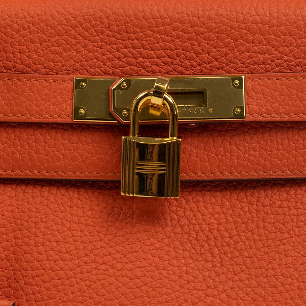 HERMÈS, Kelly 28 in orange leather 2