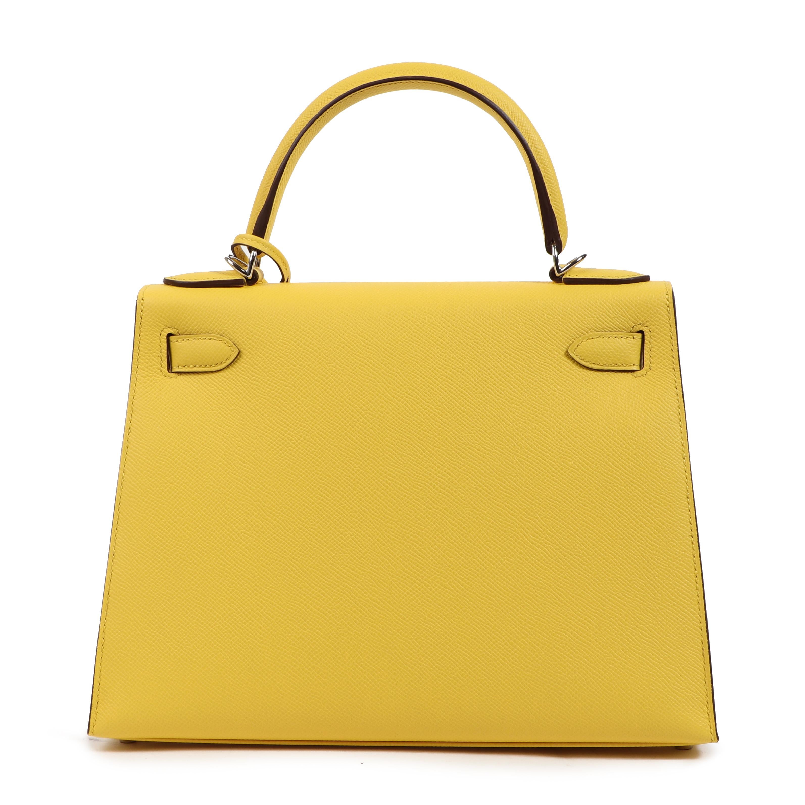 Hermès Kelly 28 Jaune De Naples Epsom Palladium Hardware In New Condition For Sale In Antwerp, BE