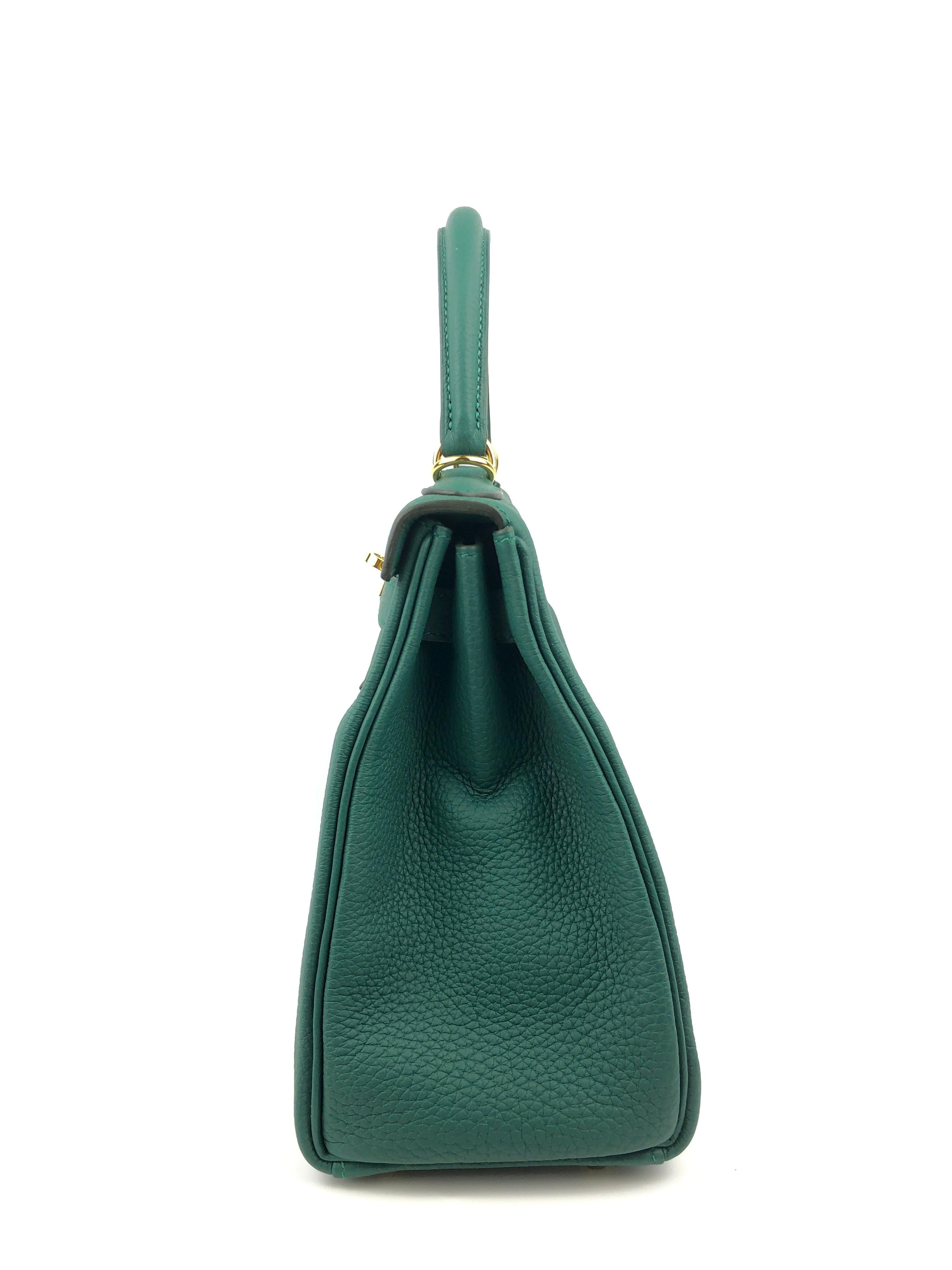 Hermes Kelly 28 Malachite Togo Gold Hardware 2020 In New Condition In Miami, FL