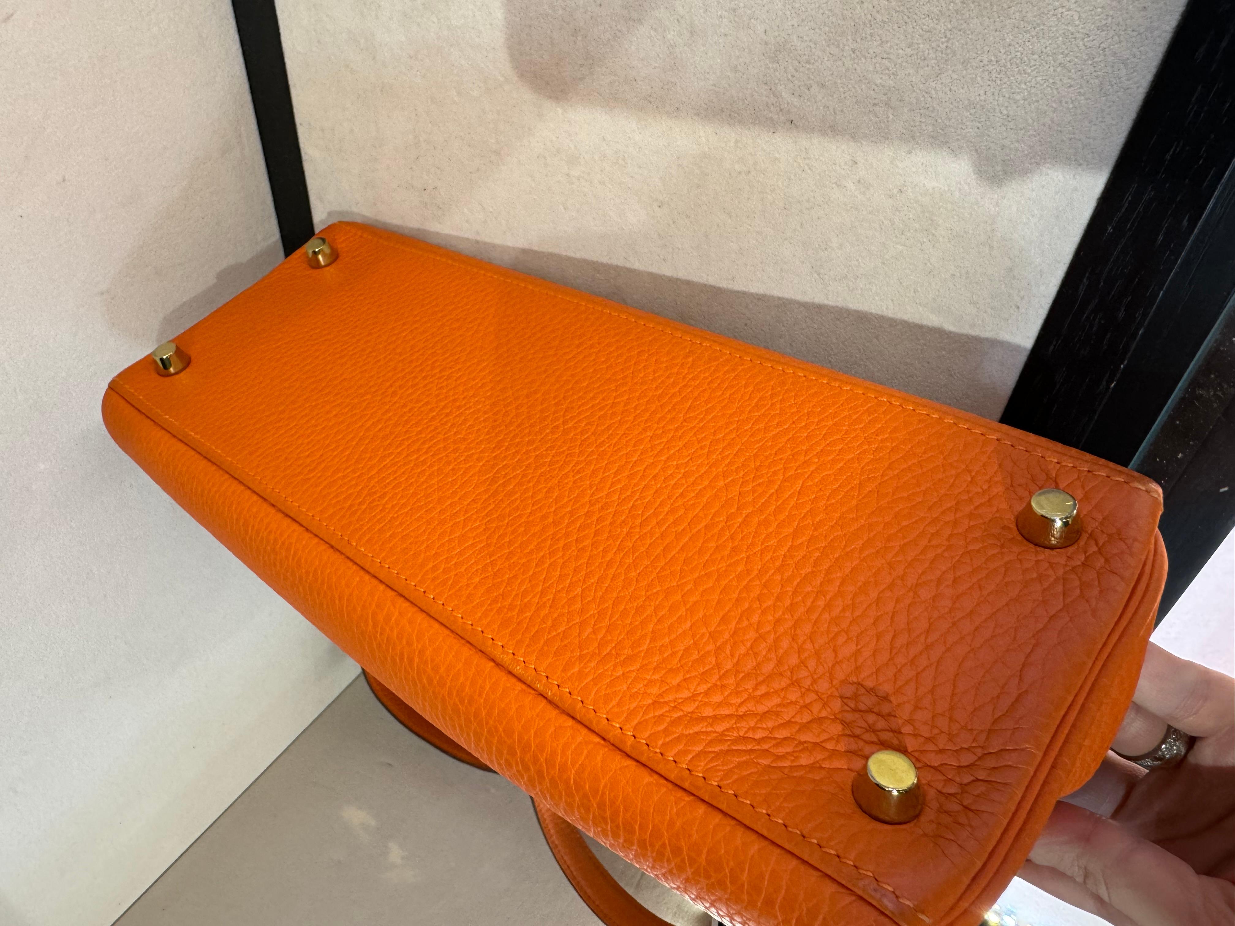Hermes Kelly 28 Orange Gold Hardware bag For Sale 1