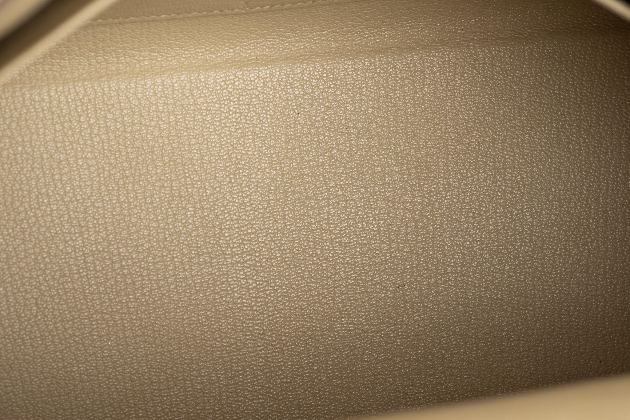 Hermès Kelly 28 Ostrich Parchemin Palladium Hardware For Sale 9