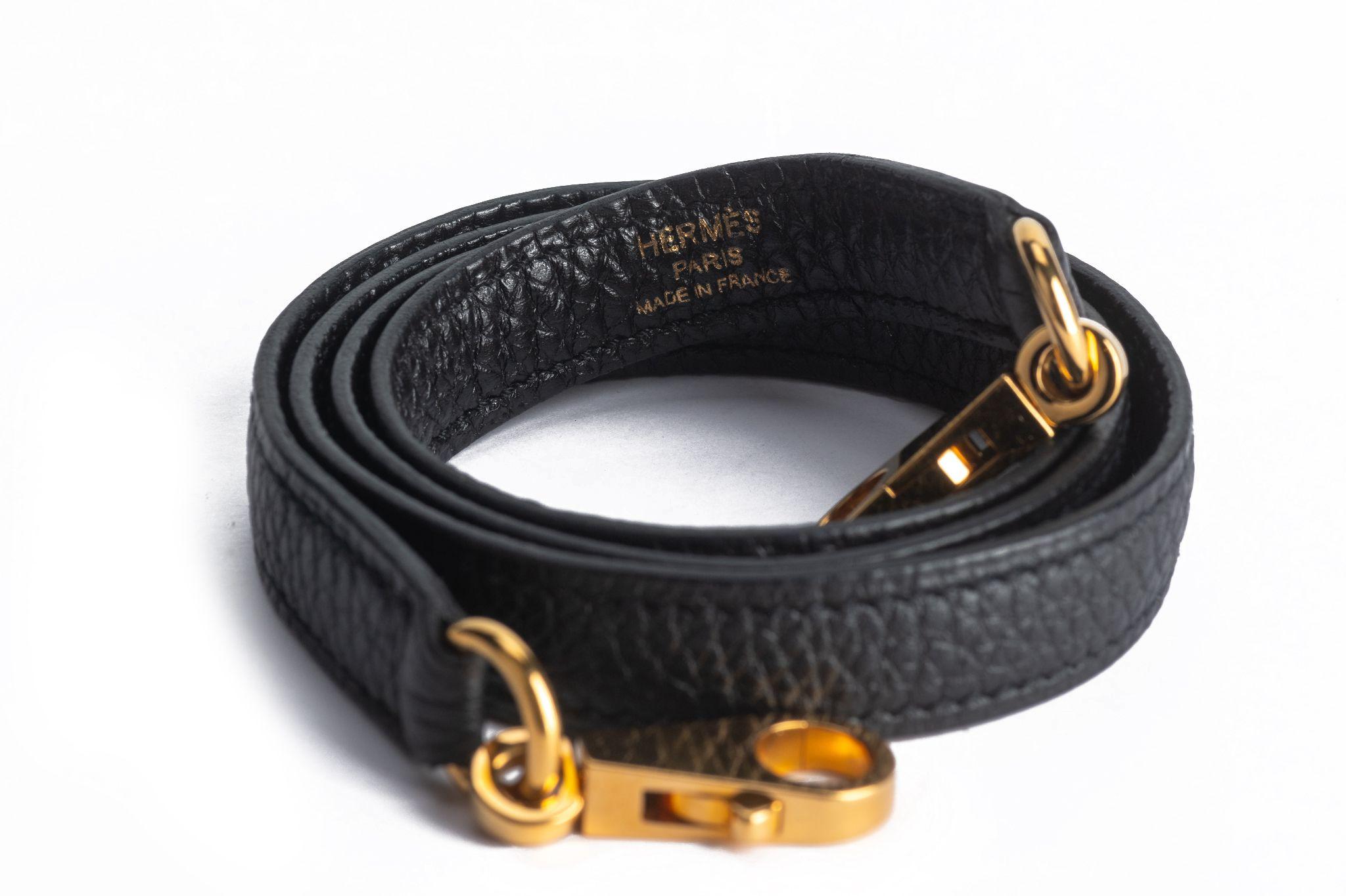 Hermès Kelly 28 Retourne' Black Togo 13