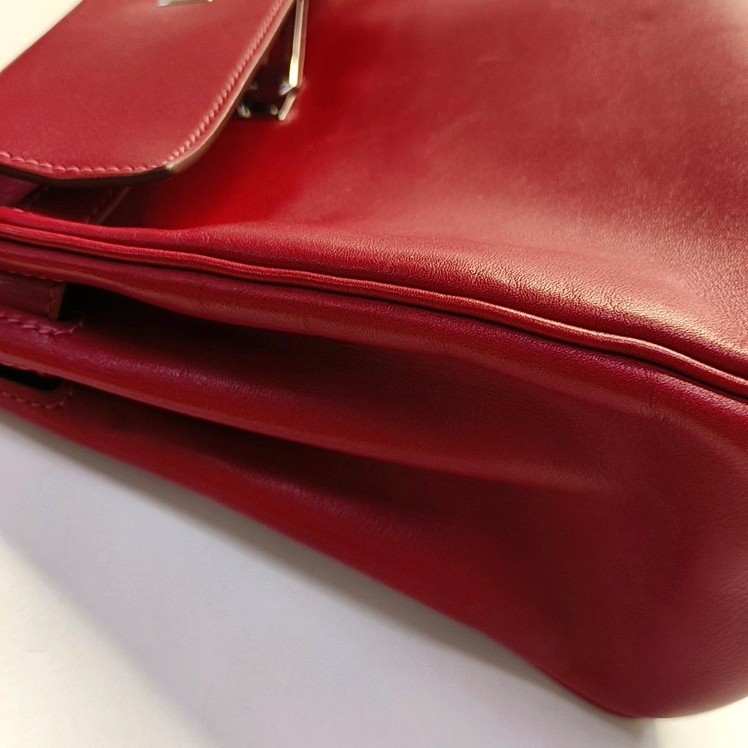 Hermes Kelly 28 Retourne Rouge Grenat/Vermillon Red Box Leather Gold Hardware 20 For Sale 8