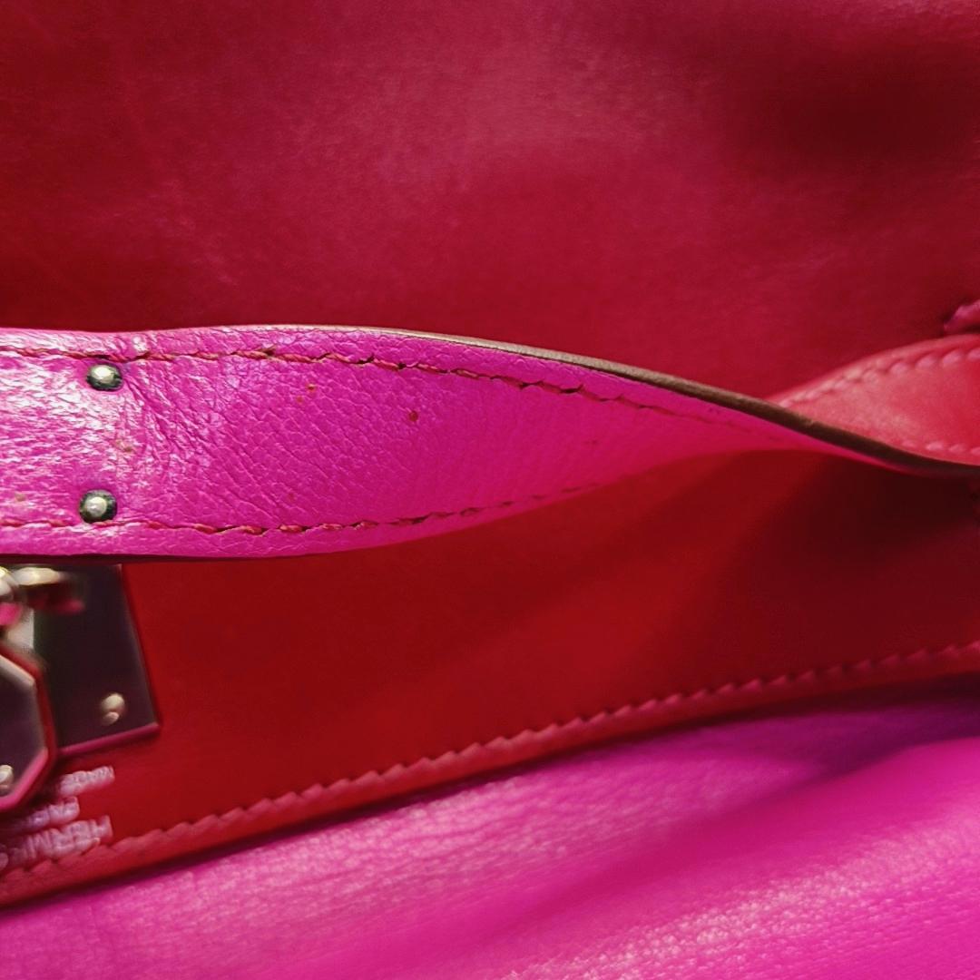 Hermes Kelly 28 Retourne Rouge Grenat/Vermillon Red Box Leather Gold Hardware 20 For Sale 14