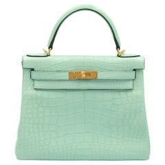 Hermes Kelly 28 Retourne Vert d’Eau Matte Alligator with Gold Hardware