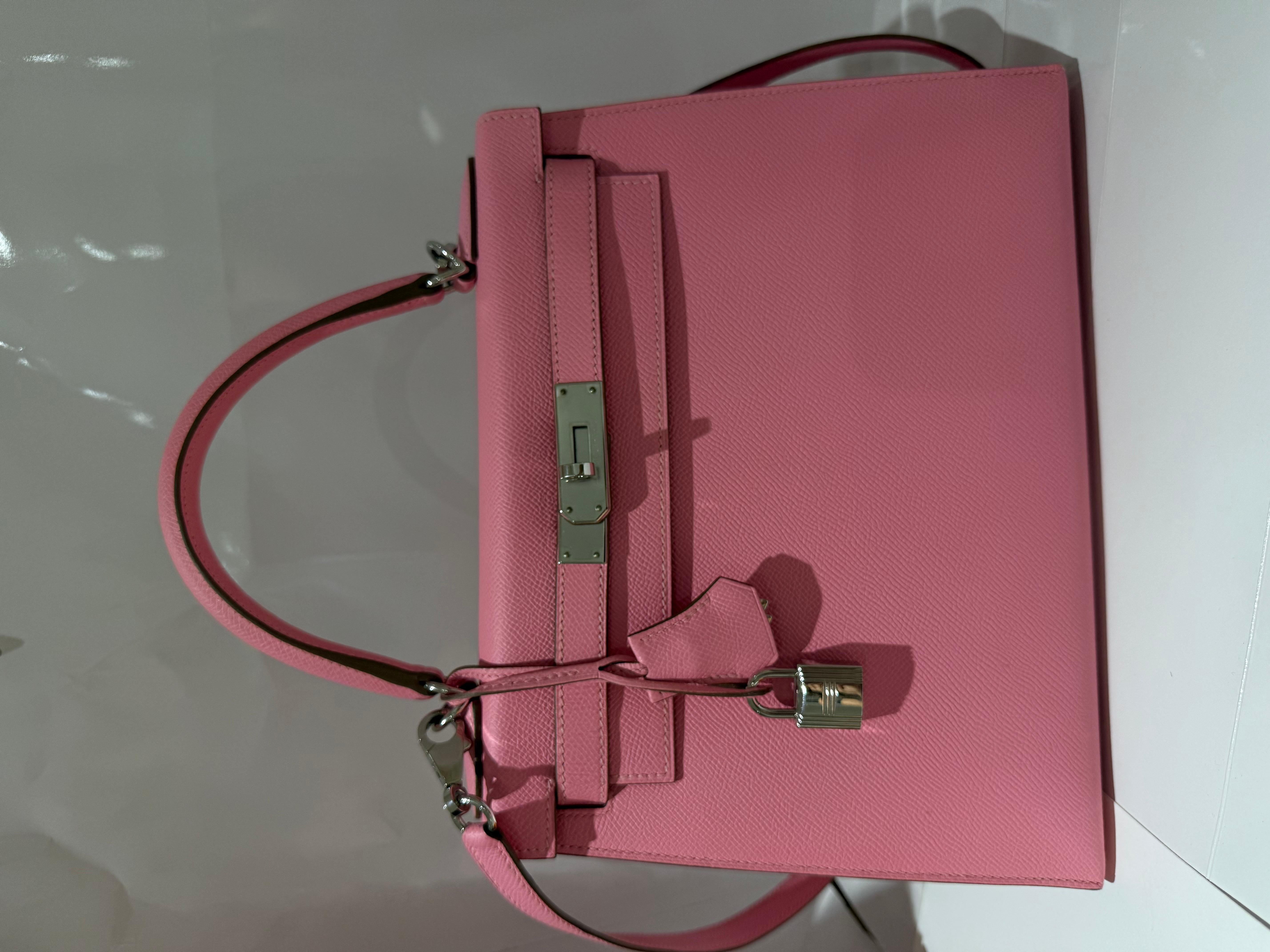 Hermes Kelly 28 Rose confetti colour, epsom leather with palladium hardware. Very rare bag in as new condition. Y stamp. Comes with everything box, dustbags and receipt. 