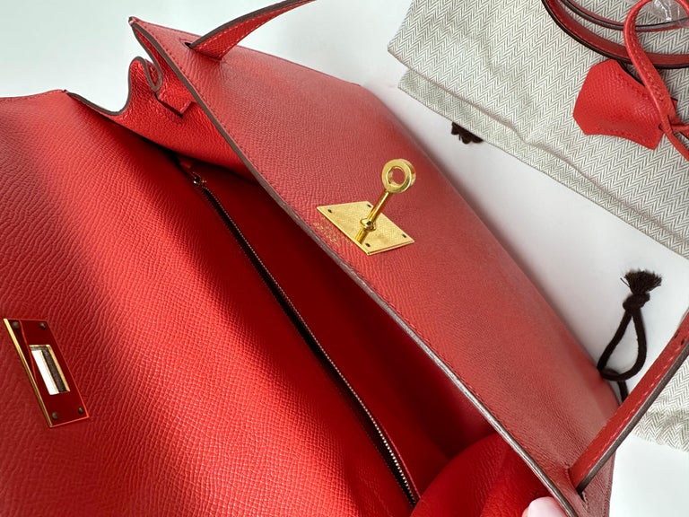 Hermes Kelly Handbag Rose Jaipur Epsom With Gold Hardware 28 Auction
