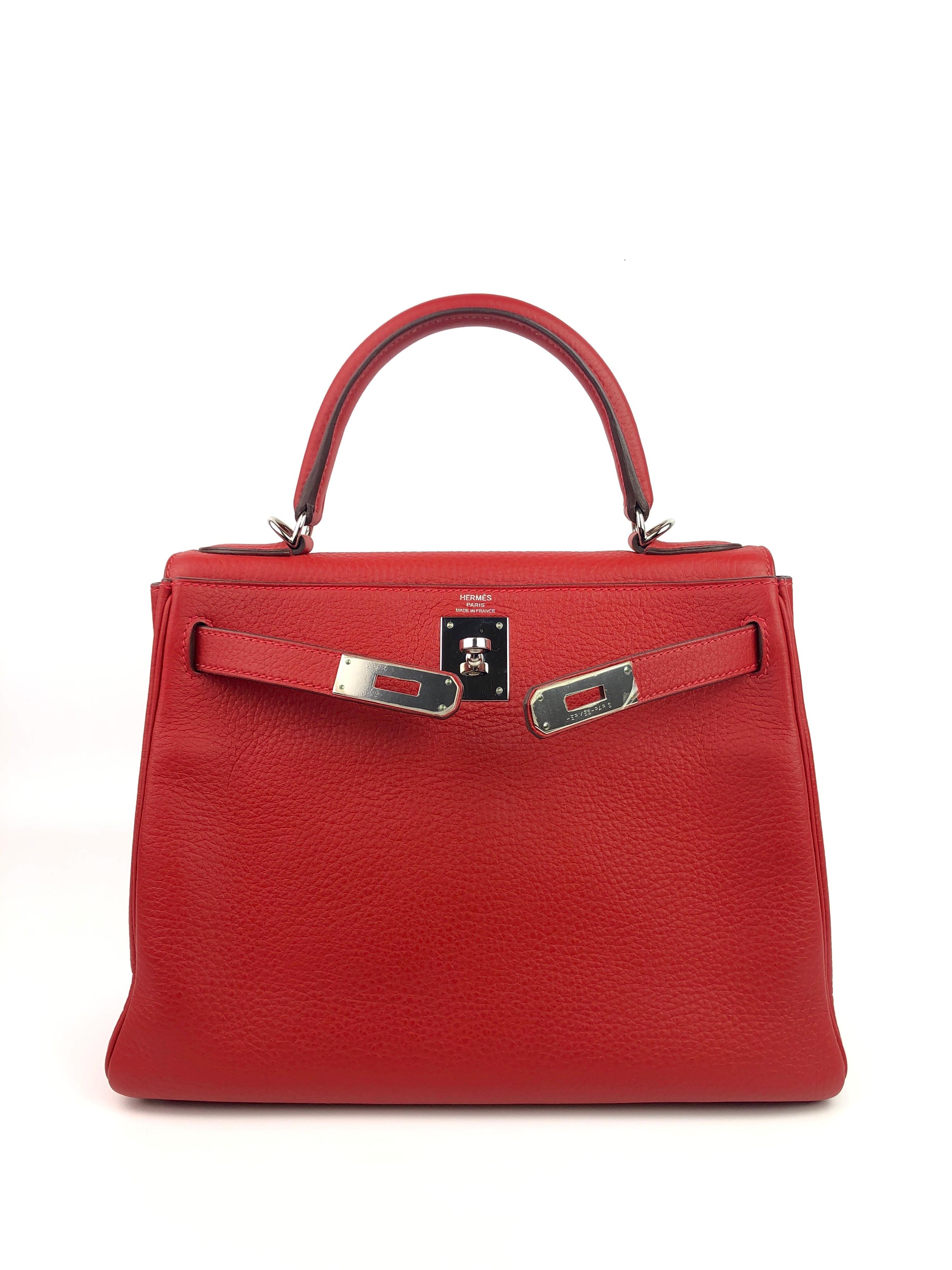 Hermes Kelly 28 Rouge Casaque Red Palladium Hardware  In Excellent Condition In Miami, FL