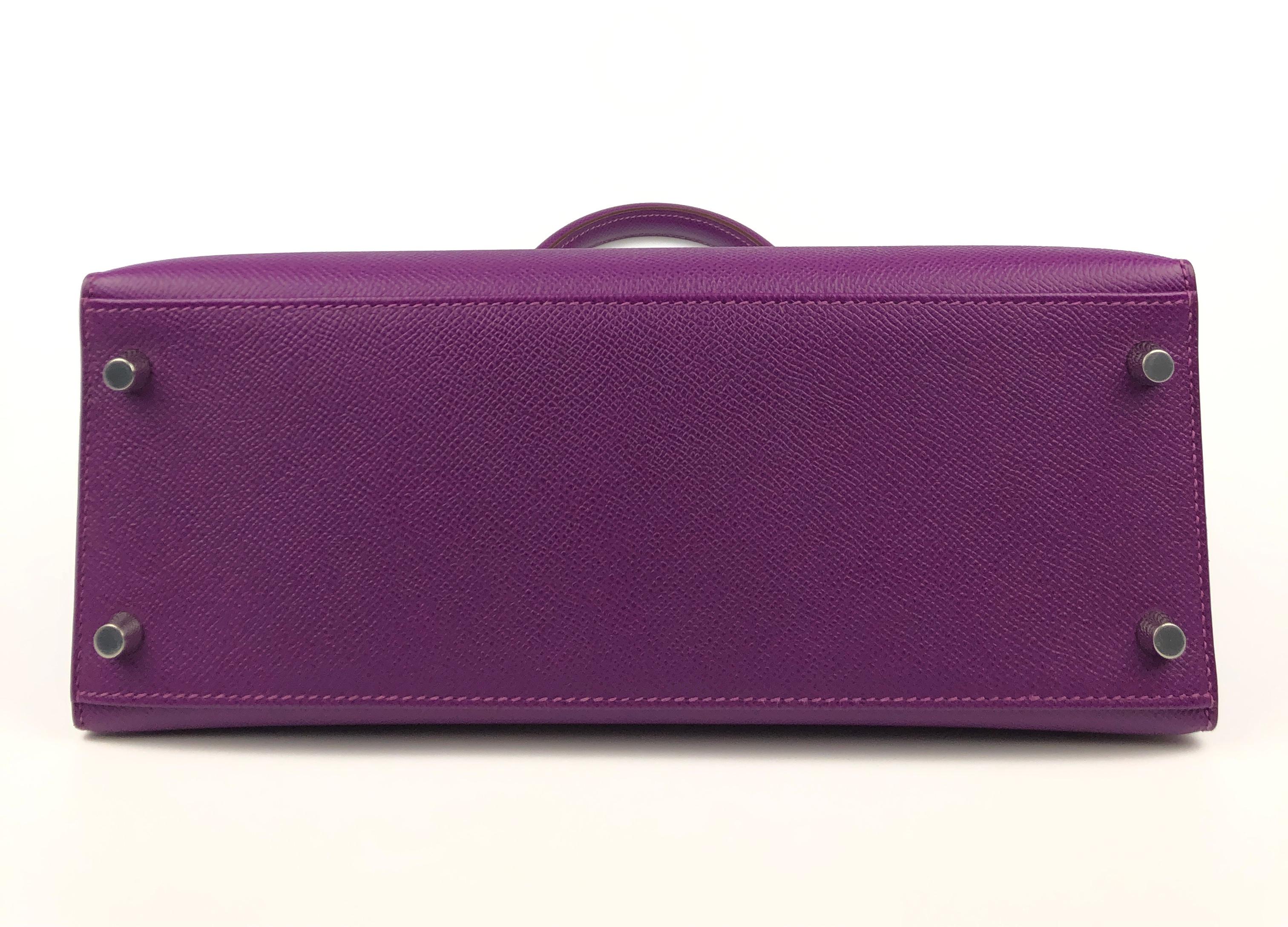 Hermes Kelly 28 Sellier Anemone Purple Epsom Palladium Hardware In New Condition In Miami, FL