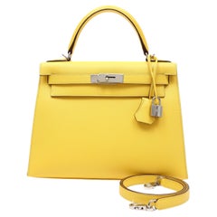 Hermès Kelly 28 Sellier Bag Jaune de Naples Epsom Leather with Palladium Hardwar