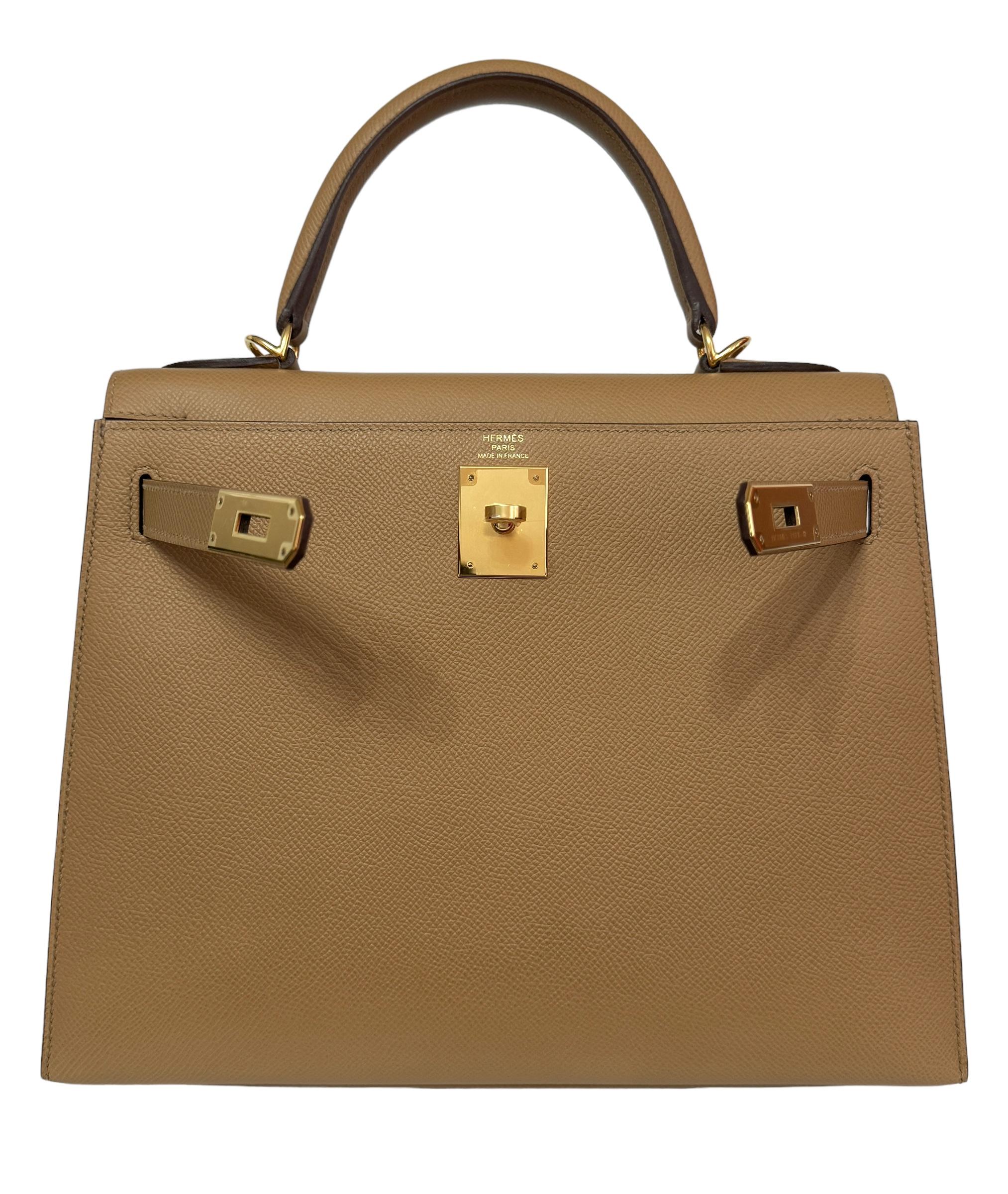Hermes Kelly 28 Sellier Biscuit Tan Epsom Leather Gold Hardware 2022 In New Condition For Sale In Miami, FL
