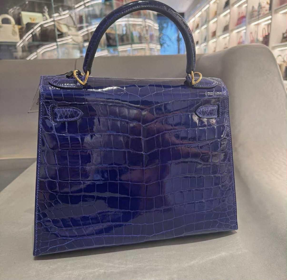 Hermes Kelly 28 Sellier Bleu Electrique Shiny Niloticus Crocodile Bag  with GHW For Sale 9