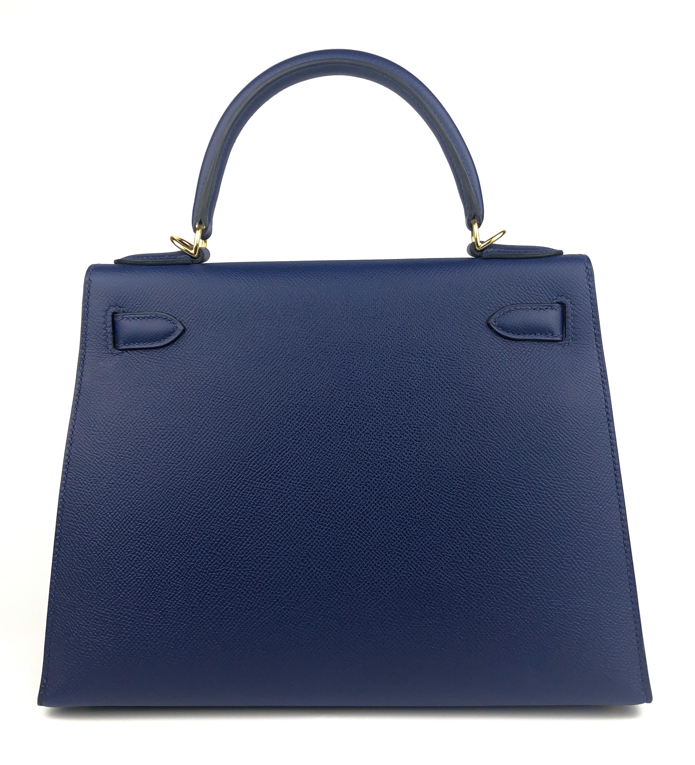 Hermes Kelly 28 Sellier Blue Sapphire Epsom Leather Gold Hardware Shoulder Bag In Excellent Condition In Miami, FL