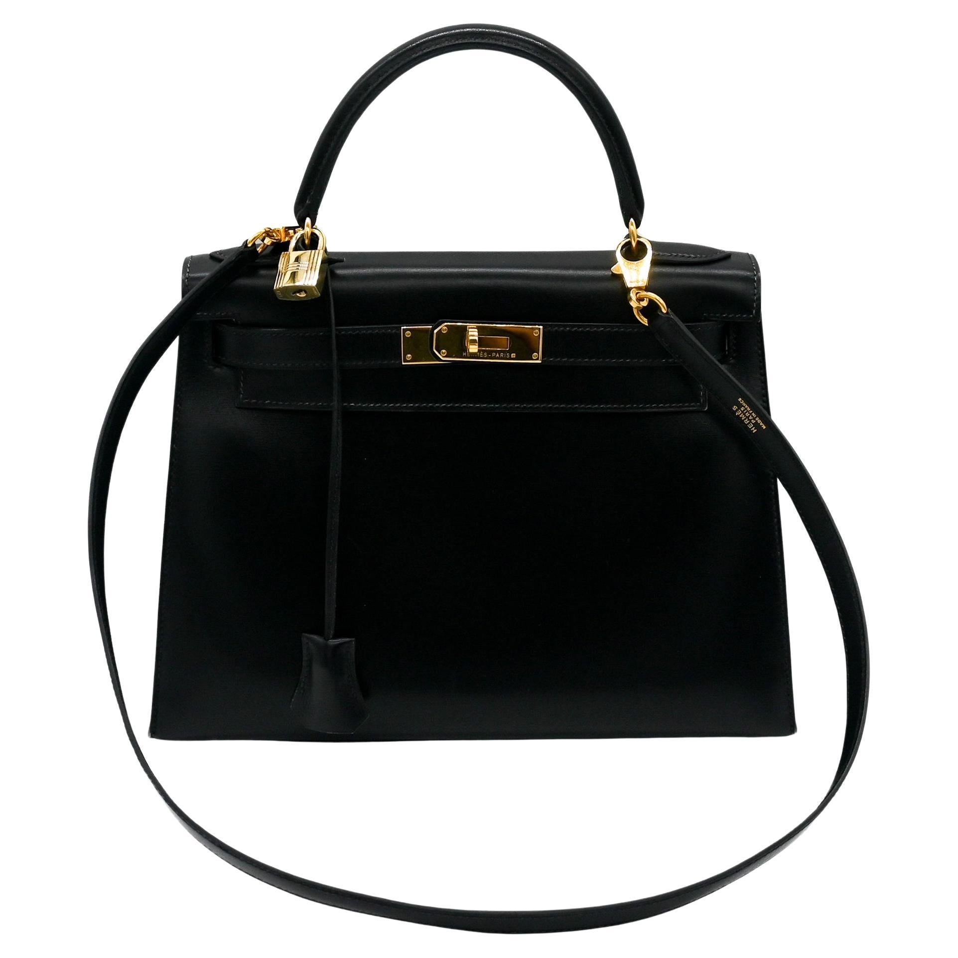 Hermes Kelly 28 Sellier Box Leather Black with Gold Hardware For Sale