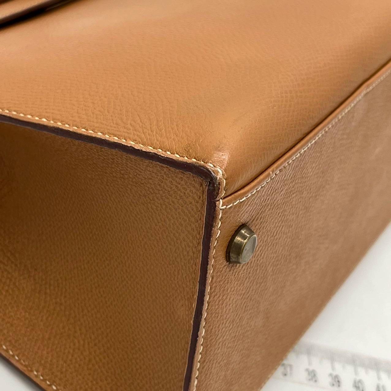 Hermes Kelly 28 Sellier Brown Gold Epsom Leather Gold Hardware 1985 For Sale 11