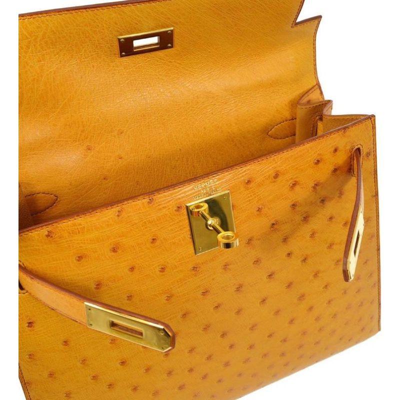 HERMES Kelly 28 Sellier Cognac Ostrich Exotic Gold Top Handle Shoulder Tote Bag In Good Condition In Chicago, IL