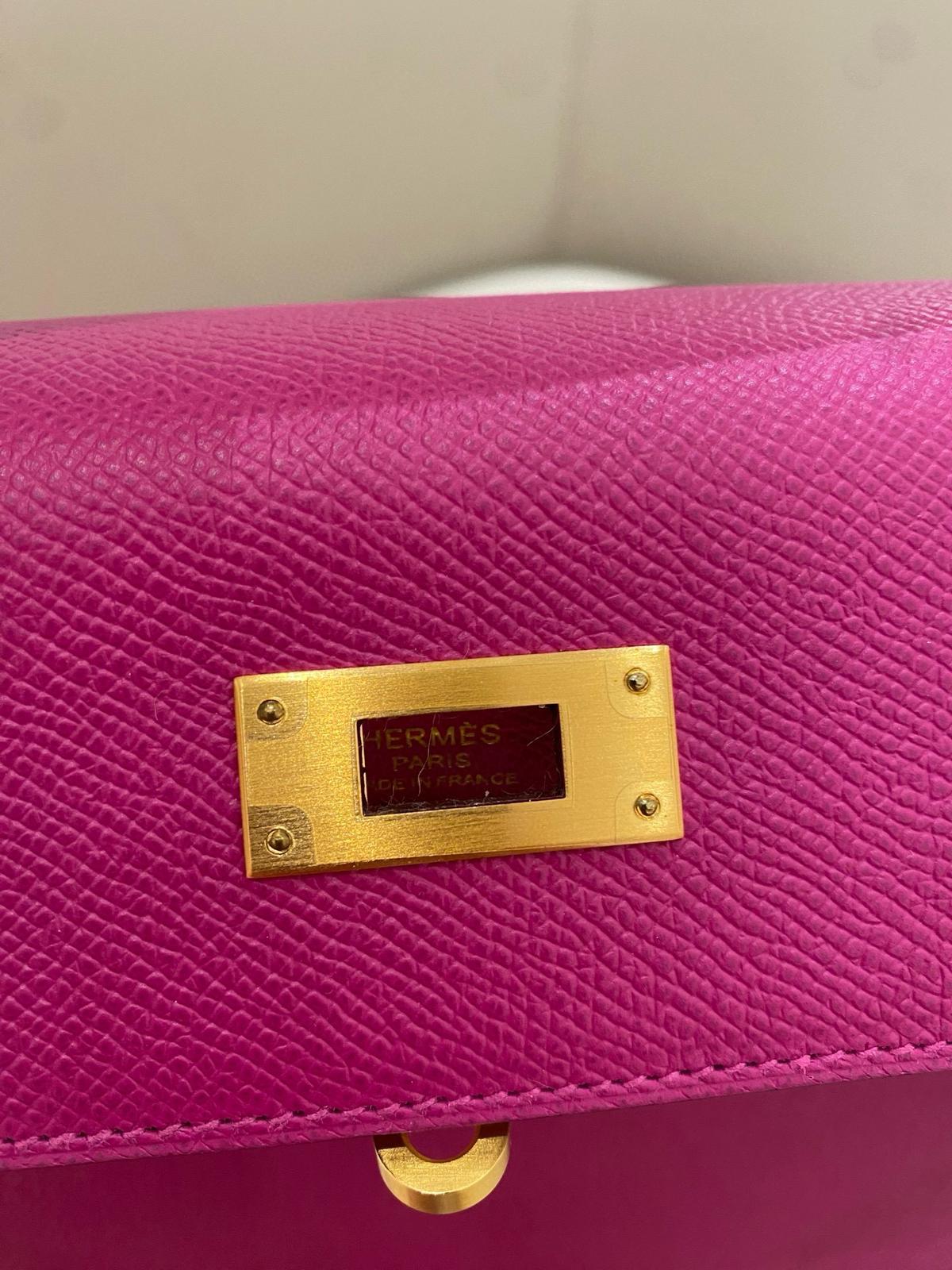 Hermes Kelly 28 Sellier Epsom Anemone and Craie HSS Bag GHW For Sale 11