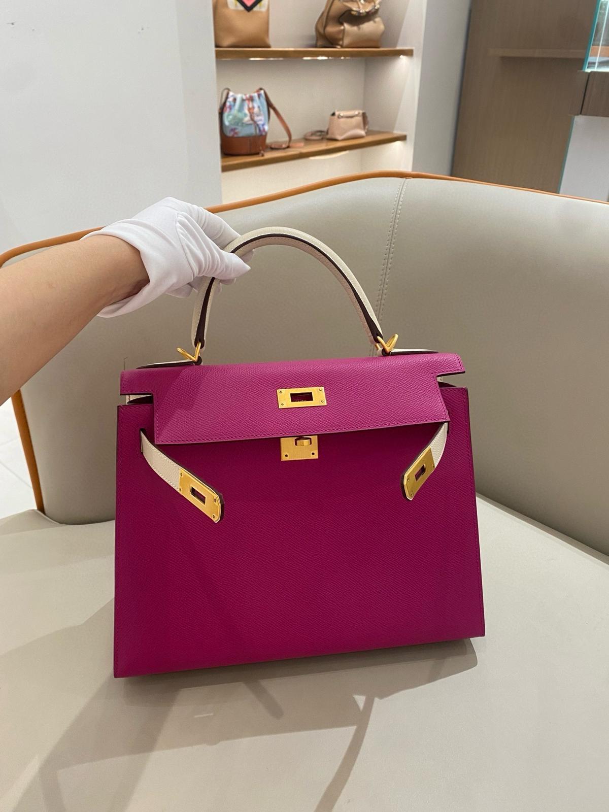 Hermes Kelly 28 Sellier Epsom Anemone and Craie HSS Bag GHW For Sale 13