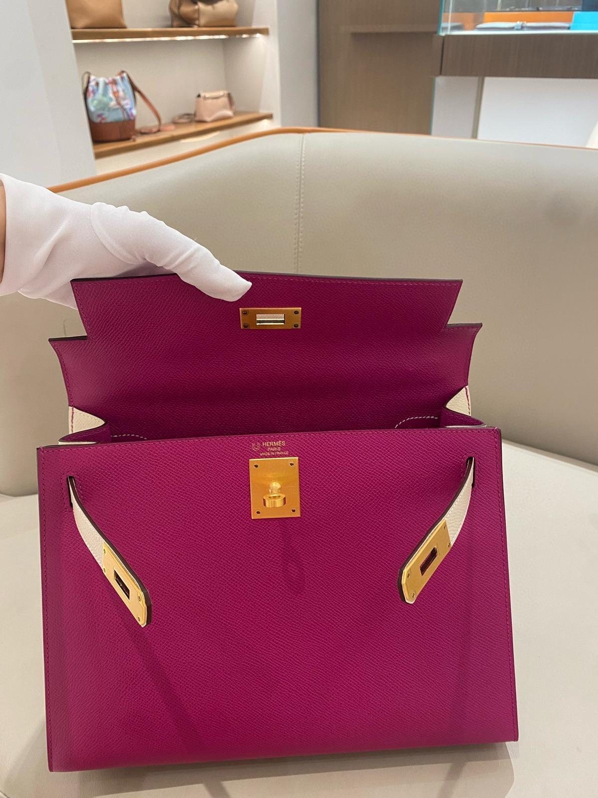 Hermes Kelly 28 Sellier Epsom Anemone and Craie HSS Bag GHW For Sale 14