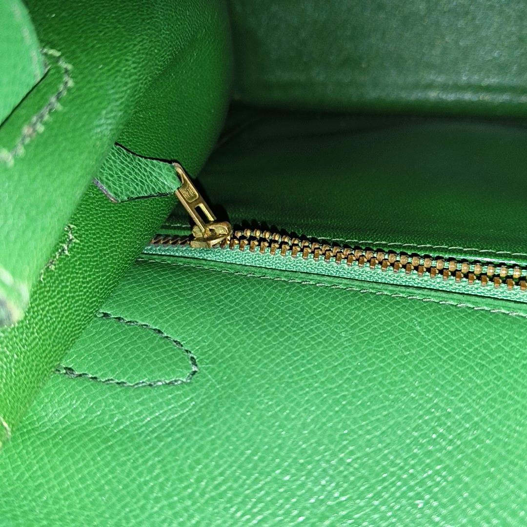 Hermes Kelly 28 Sellier Green Vert Comics Epsom Leather Gold Hardware 1991 11