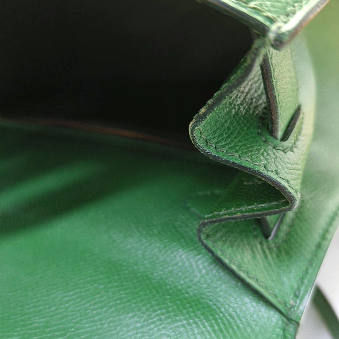 Hermes Kelly 28 Sellier Green Vert Comics Epsom Leather Gold Hardware 1991 12